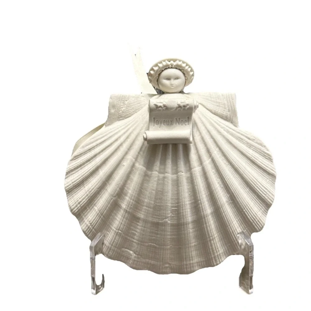 Margaret Furlong 1992‎  Joyeux Noel Angel Shell 5